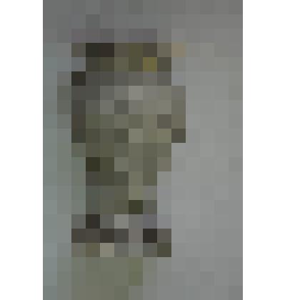 Ваза из мрамора (карандашница)