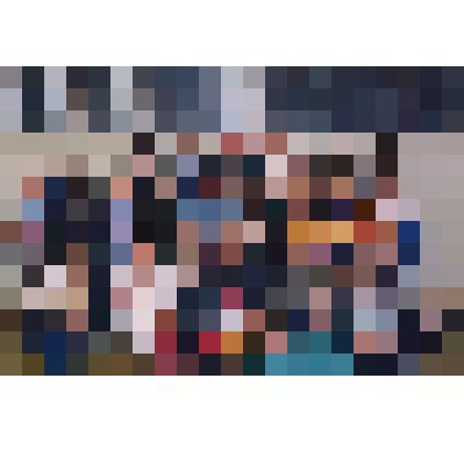 Фотография цветная, групповая. В.Б.Сергеева среди колллектива на конкурсе "Семья года"