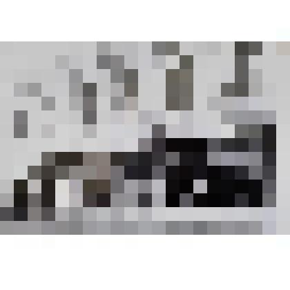 Фото. Магазин промышленных товаров на ул. Интернациональной