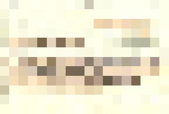 Документ. Телеграмма № 27 коллектива Сургутской нефтеразведочной экспедиции, Гаврилова Петра Васильевича, Багдасарьянца, Вакаева Виталия Константиновича Эрвье Юрию Георгиевичу с днем рождения. г. Сургут