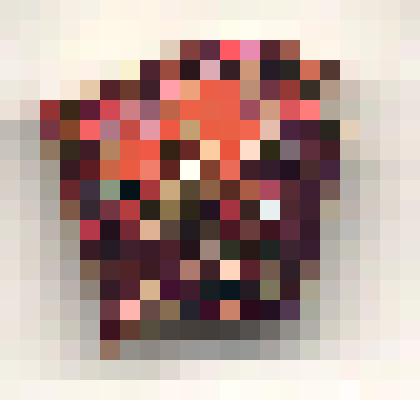 Значок нагрудный члена пионерской организации им. В.И.Ленина в виде развернутого вправо от древка знамени; золотистого, рубиново-красного, оранжевого цветов, с булавочным креплением. Из коллекции по теме "Пионерская организация им. В.И.Ленина"