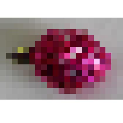 Игрушка ёлочная в виде ягоды клубники