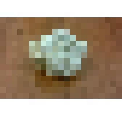 Минерал "натролит" с Кольского полуострова