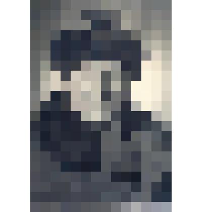 Фотография черно-белая. Портрет Михаила Скуратова