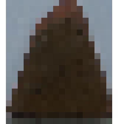 Черепок красного цвета