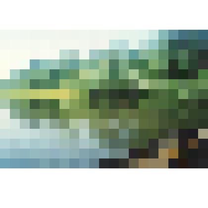 Фотография цветная. Лодка на реке Лозьва у п. Хорпия