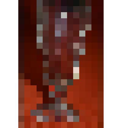 Рюмка стеклянная на ножке