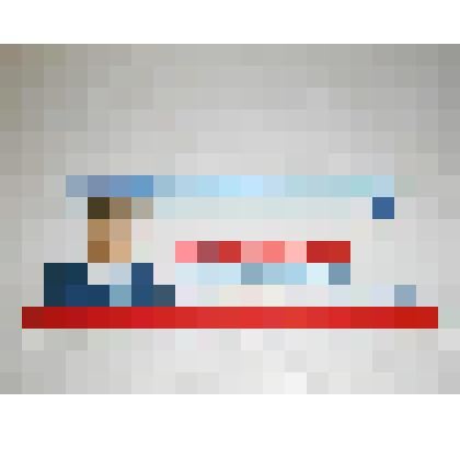 Буклет "Иван Корякин лидер территориальной группы партии "Единая Россия" в Алапаевском избирательном округе №1". складыфвается в 3 раза. Изготовитель - ООО "Эзапринт", г. Екатеринбург; по заказу Избирательного объединения "Свердловское региональное отделе