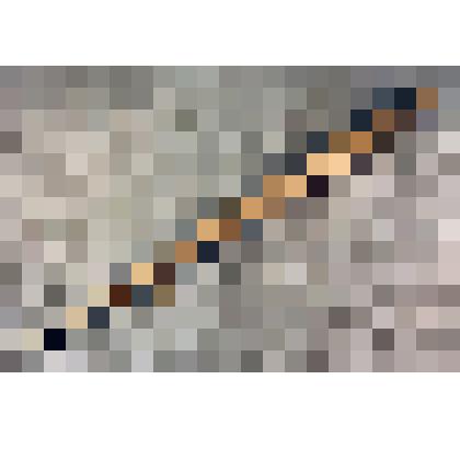 Веретено - приспособление для ручного прядения с четырьмя рисками у нижнего конца