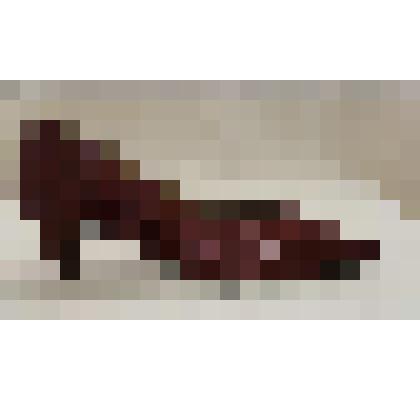 Обувь XIX-XX вв. Туфля левая женская бордового цвета, лакированная, на каблуке. На стенке надпись "CNINGBRAND. Made in China"