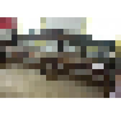 Диван деревянный