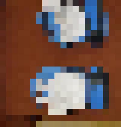 Перчатки из комплекта формы для игры в хоккей с мячом (правая) «Stex». Принадлежали центральному защитнику, вице-капитану команды СДЮСШОР «Волга-96» Денису Новикову