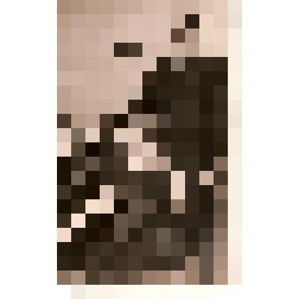 Преподаватель Мичуринской детской музыкальной школы Лашкин А.И. на занятии по классу фортепиано