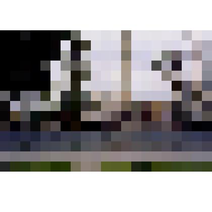 Фотография цветная. Строительство нового корпуса 313 на ул. Юности. 11.07.2004 г