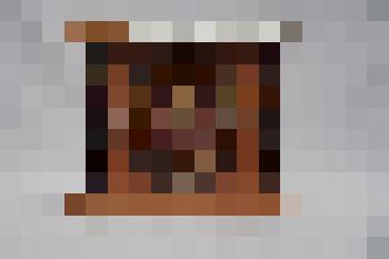 Часы в виде коробочки прямоугольной формы