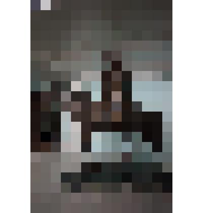 Статуэтка "Киргиз раскуривающий трубку"