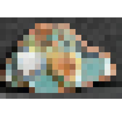 Изразец печной стенной рельефный полихромный. Фрагмент