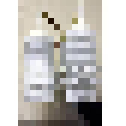 Светильник-бра, из коллекции бытовых предметов семьи Соломоновой Любови Яковлевны, зам.директора СОМК по развитию музея