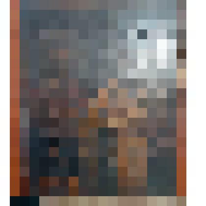 Икона. В содержании неизвестные святитель и воин