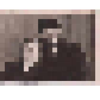 Ч/б погрудная фотография. На фото- Артистка Горномарийского театра 30-х годов Чистопольская А.К. с мужем Петровым А.(баянистом театра)