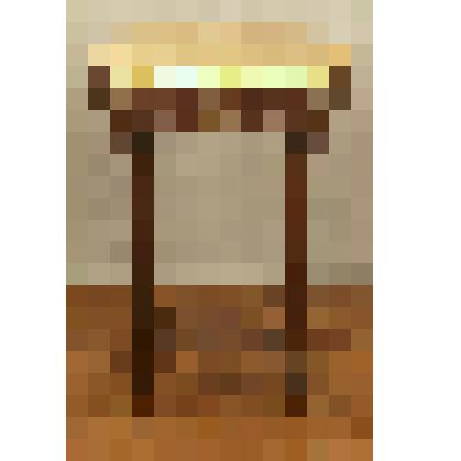 Столик туалетный