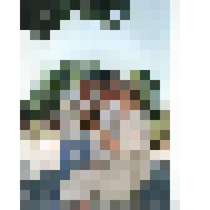 Ф/цв. Музейный пикник, проект "Великая степь. Древние технологии": площадка ткачихи в горпарке. Энгельс. 2001