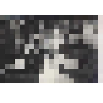 Фотография ч/б. Проверка монтажных цепей. Выполняет Гринберг Т. А. Центральный телеграф. г. Ленинград. [1970-е гг.]