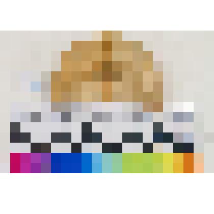 Игрушки-погремушки белоглиняной дисковидной с росписью лучами красным ангобом фрагмент