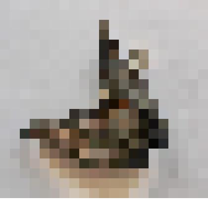 Фрагмент навершия из дерева