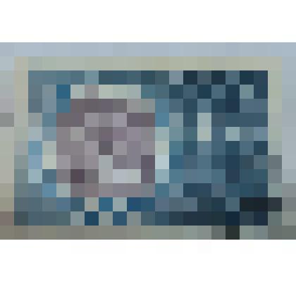 Марка почтовая с изображением космического корабля