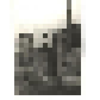 Фотография видовая. Стела в память о юных героях, погибших в 1941 году