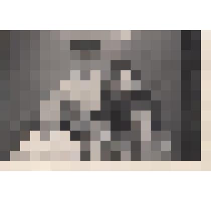 Ф/чб. Солдатов Валентин Трофимович (стоит слева) с родственниками. Нач. 1950-х