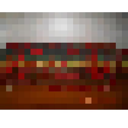 Салфетка темная, с красной вышивкой