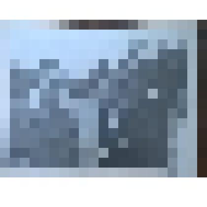 Фотография. Сюжетная. Двое мужчин стоят беседуют