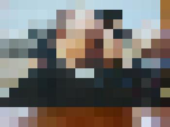 Фотография. В.Н. Баварин на причале речного вокзала