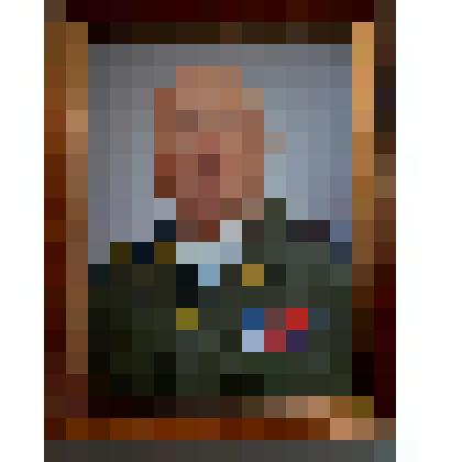 Фотография. Портрет генерал-майора Салимова Венера Асылгараевича