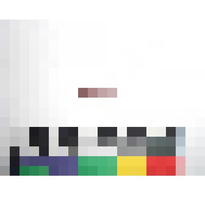 Ножевидная пластина коричневого цвета, имеетдве острые грани