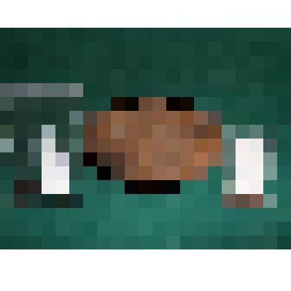 Коробка с сапожными гвоздями и смолой из набора сапожных инструментов