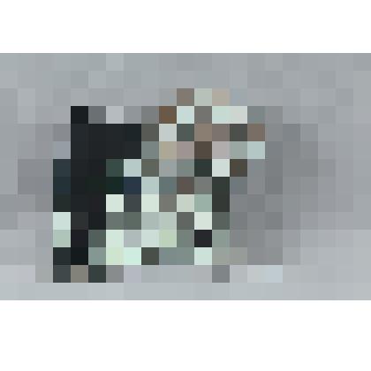 Изразец неправильной формы рельефный полихромный с изображением головы правого сирина; цвета: зеленый, салатовый, кобальтовый, терракотовый. 
Камин керамический, разноцветный, по рис. худ. Врубеля на тему "Микула Селянинович и Вольга"