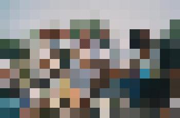 Фотография. Ванин А.З с земляками за праздничным столом