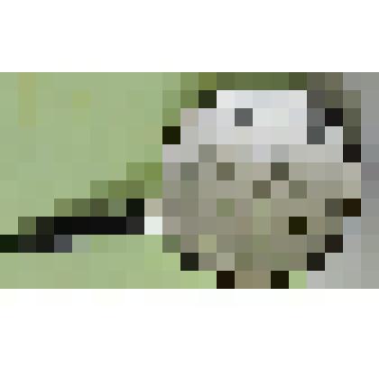 Дуршлаг металлический эмалированный белого цвета с длинной ручкой