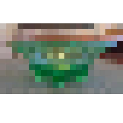 ваза стеклянная зеленоватого оттенка