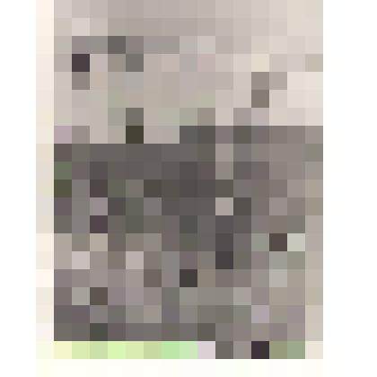 Фотография И.А. Ромашова на фоне здания "Полярные зори"