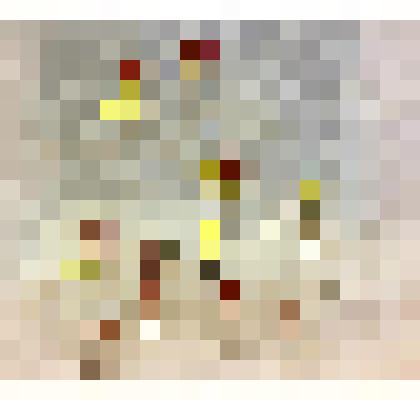 Композиция из пяти сосудов с красными петухами внутри, с пятью пробками