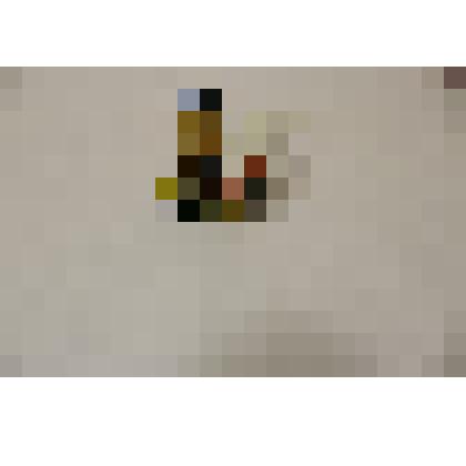 Миниатюрная глиняная игрушка "Медведь на грибной полянке". Мастер В. П. Кочурова