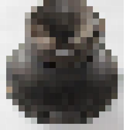 Чернильница пластмассовая, черного цвета, конусообразной формы, заужена кверху