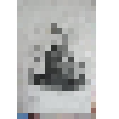 Вид на памятник императору Николаю I на Исаакиевской площади