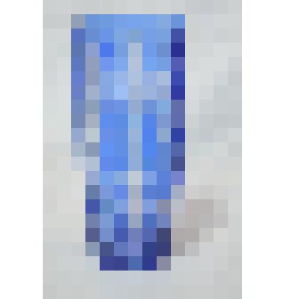 Ваза из цветного стекла с кобальтовым накладом, украшенная гранёным орнаментом