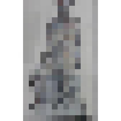 Графическая композиция. Женя сидит I