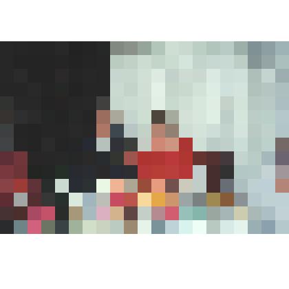 Фотография цветная. Коновалов П. А. с женой. Празднование 9 Мая в ИКТЦ "Норд"